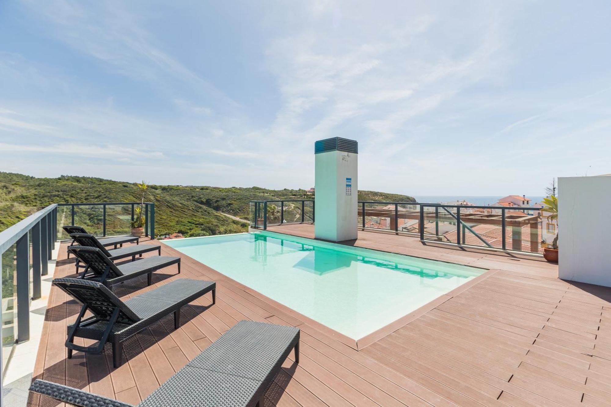 Apartment Stunning Coastal Retreat - Two-bedroom In *